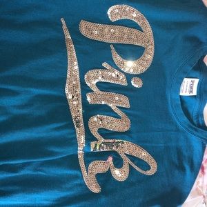 vs pink bundle of 4!!!!